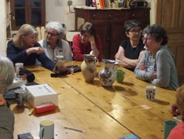 Une image contenant personne, table, intrieur, gens

Description gnre automatiquement